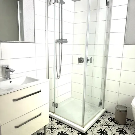 Moeblierte Am Phoenixsee Lage & Hochwertige Ausstattung Apartment